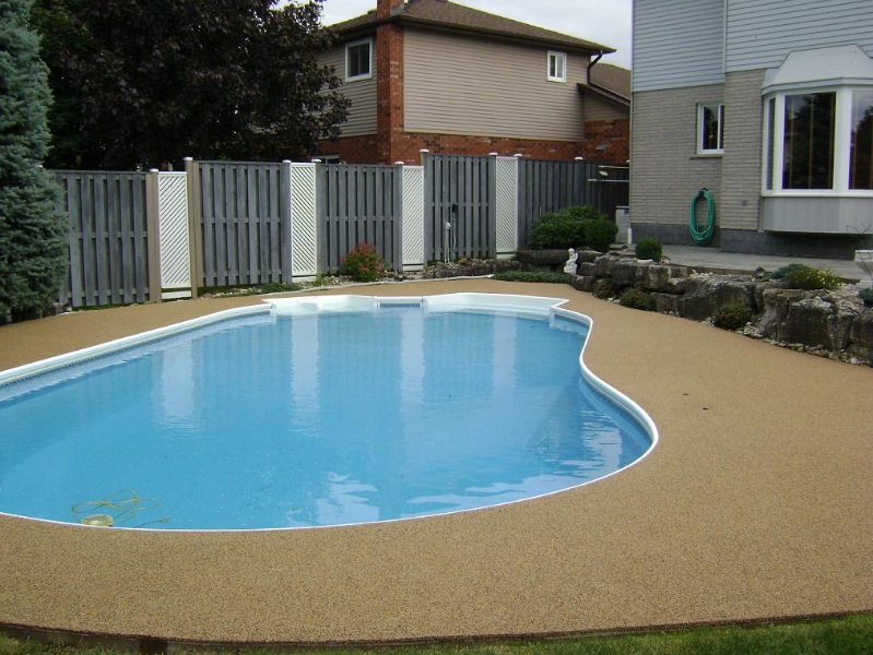 Outdoor Pools 